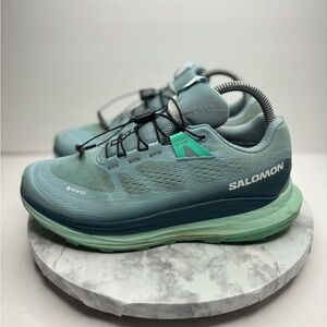 Size 7- Salomon Ultra Glide 2 GTX Women's trail